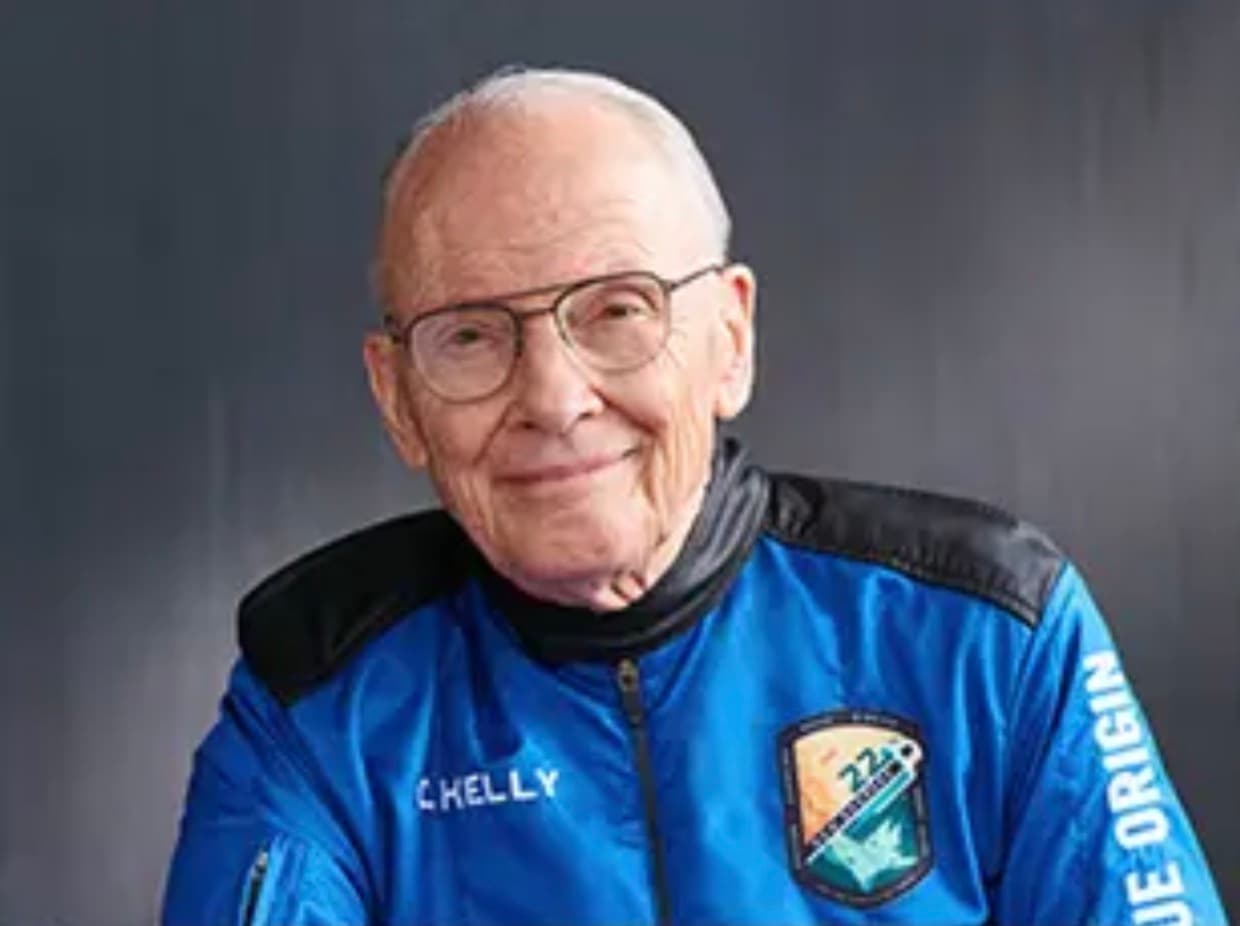 Dr. Clinton W. Kelly III logo